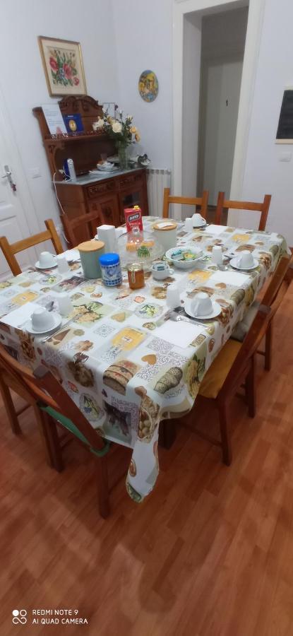 לינה וארוחת בוקר סירקוזה Casa Cristina מראה חיצוני תמונה
